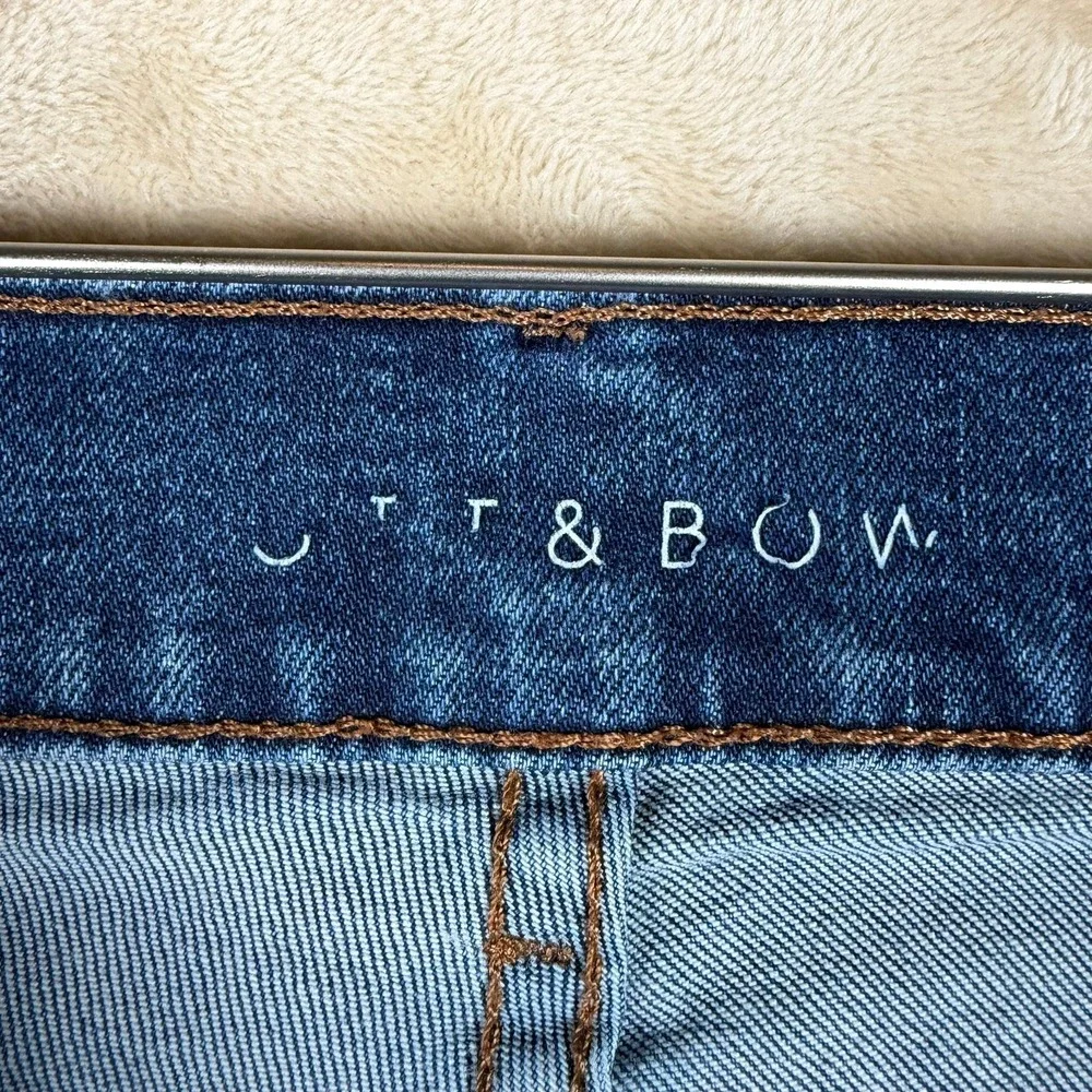 Mott & Bow Mid Rise Slim Boyfriend‎ Jeans Medium Indigo Wash 29x28 Quality Denim